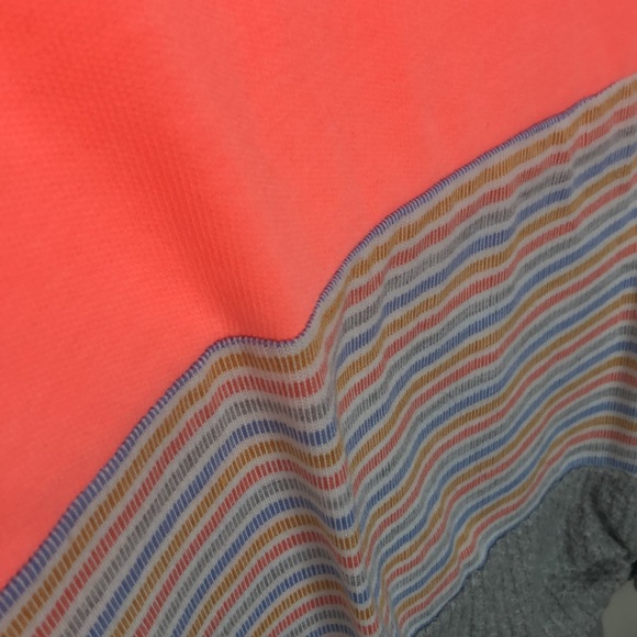 Summer top - Picture 3 of 5